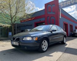 Volvo S60 2.5T AWD